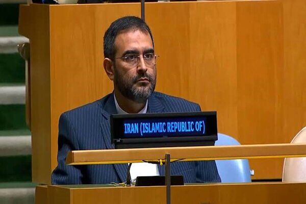 ناصر اسدی کیست؟ دیپلماتی که هنگام سخنرانی ترامپ در سالن سازمان ملل ماند