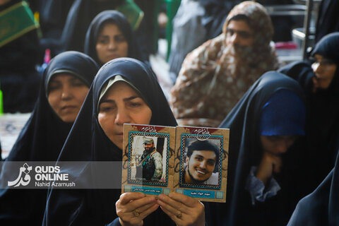 گزارش تصویری | برگزاری مراسم «مهمانی لاله‌ها» در حرم مطهر رضوی