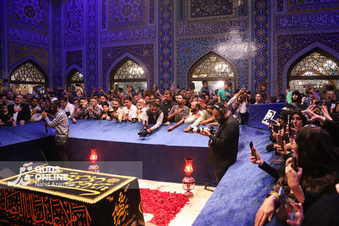 گزارش تصویری | برگزاری مراسم «مهمانی لاله‌ها» در حرم مطهر رضوی