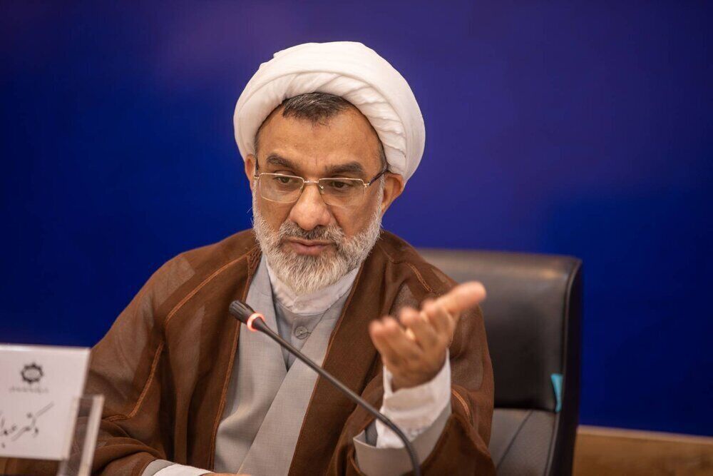 دبیر شورای عالی انقلاب فرهنگی: علامه حسن‌زاده آملی چشمه‌ای جوشان از علوم و معارف الهی بود