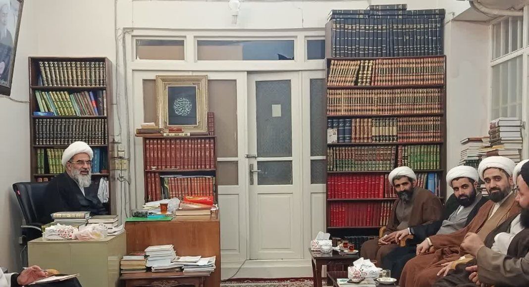 پاسخگویی به شبهات نشان می دهد روحانیت در متن جامعه حضور دارد