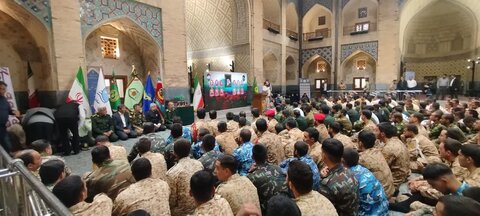 تجدید میثاق سربازان جان‌برکف نیروهای مسلح با ثامن‌الحجج(ع)