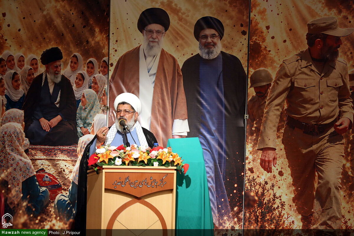 روحانیت؛ معمارِ جان‌فشانی‌های دفاع مقدس است