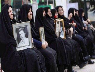 استقلال و عزت کشور را مدیون این افراد هستیم