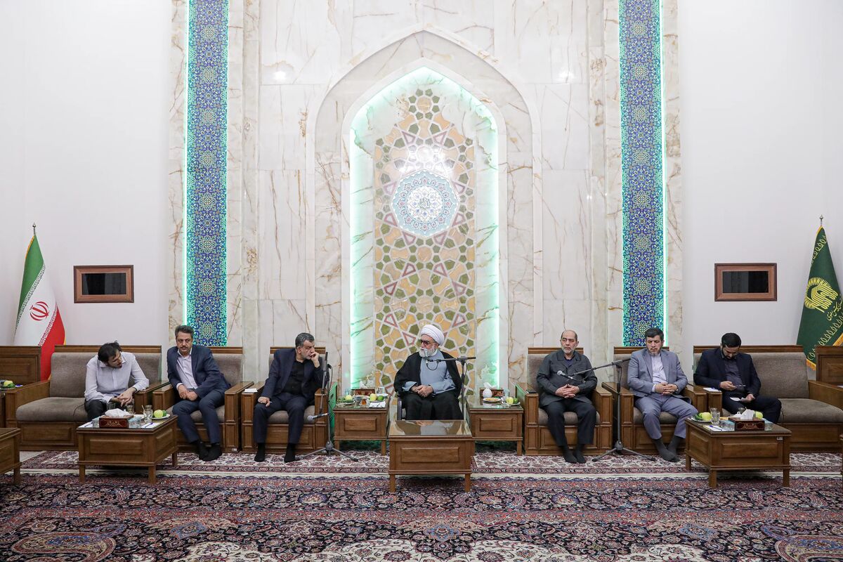 نخبگان سرمایه اصلی ایران هستند/ نخبگان ایرانی می‌توانند فناوری‌های آینده را بسازند