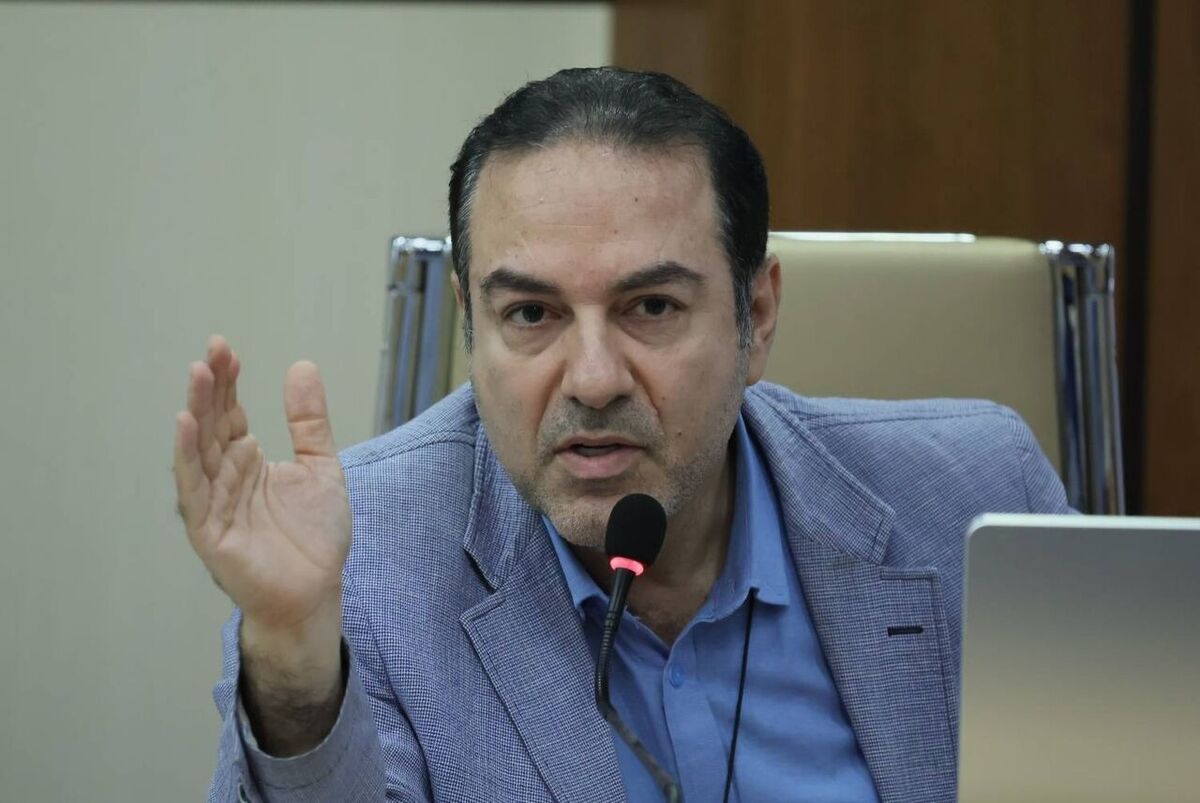 پیشگیری از خودکشی نسخه واحد ندارد  /  معاون وزیر بهداشت خواستار بازنگری سند شد