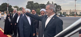 رئیس جمهور عازم ترکمنستان شد