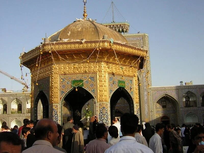 تبارشناسی پیوند معماری قدسی، تشنگی جسم و عطش روح در ایران و جهان /  از سنگاب‌های اساطیری تا آستان عطش