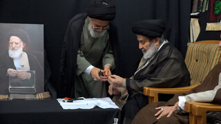 شکستن مهر مرحوم آیت‌الله العظمی شبیری‌زنجانی