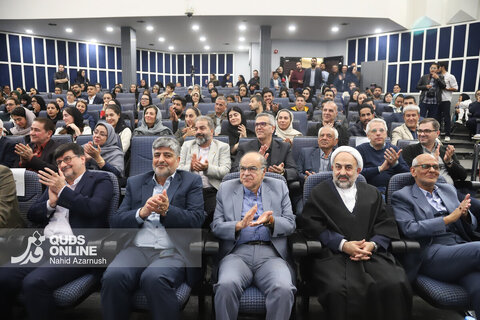 گزارش تصویری | سومین دوره نشان کاوه در مشهد مقدس (۲۲ مهر ۱۴۰۵)