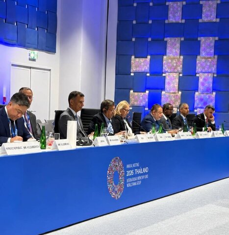 همتی: مهار تورم و تأمین کالاهای اساسی اولویت بانک مرکزی در شرایط جنگی است