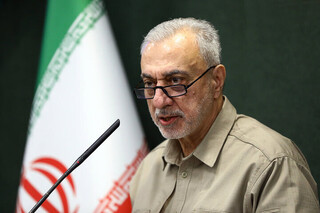 وزیر دفاع: ترامپ اگر بمبی بیاندازد، نیروهایش را از منطقه افقی خارج می‌کند