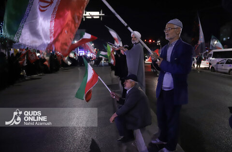 گزارش تصویری | زنجیره انسانی پرچمداران ایران از شمال تا جنوب مشهد