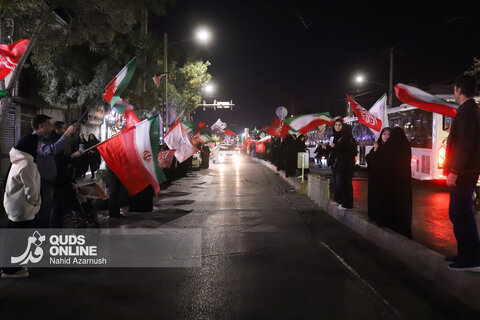 گزارش تصویری | زنجیره انسانی پرچمداران ایران از شمال تا جنوب مشهد
