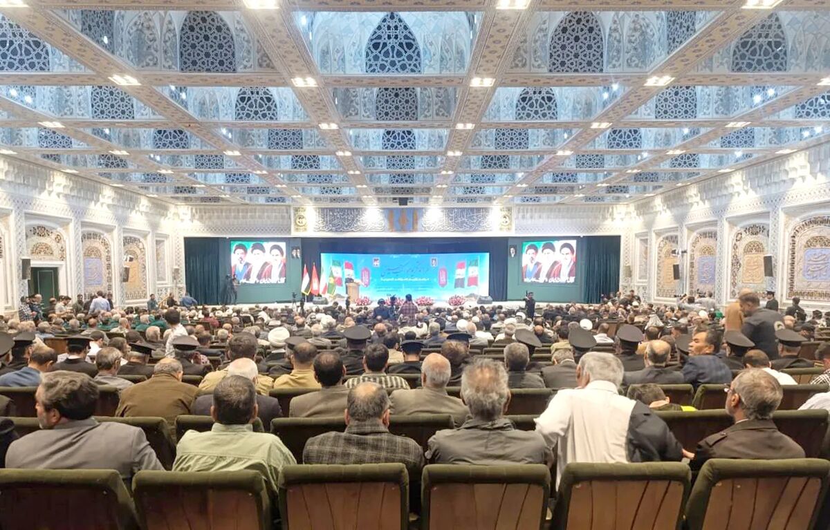 مراسم تجلیل از موکب‌داران عراقی به پاس همدلی و همراهی با ملت ایران