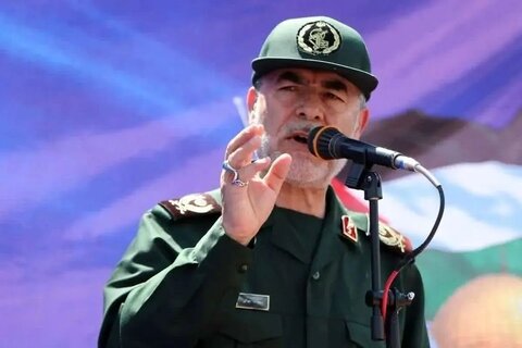 سردار جوانی: در صورت حمله به زیرساخت‌های ایران، کابل‌های اینترنتی تنگه هرمز هدف قرار می‌گیرند