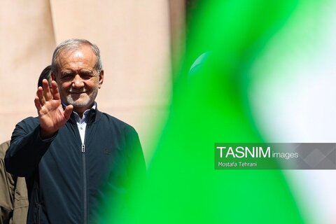 حضور رئیس جمهور در رزمایش جان فدایان ایران