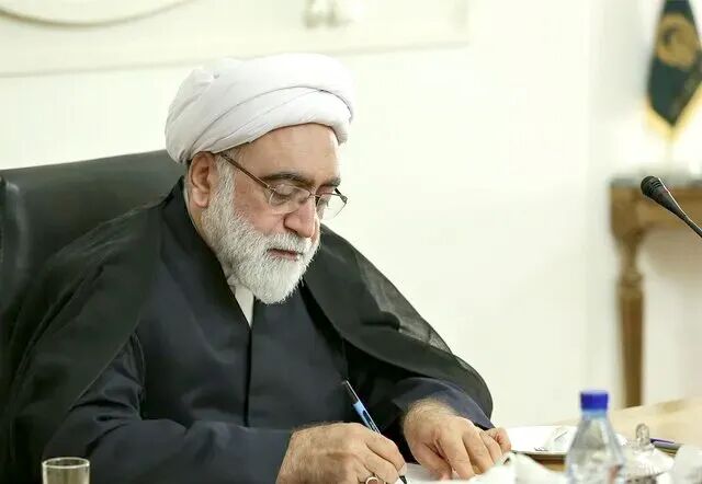 تولیت آستان قدس رضوی درگذشت پدر شهید امیر موسوی را تسلیت گفت