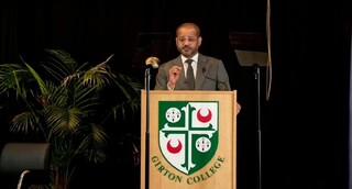 وزیر خارجه عمان: امنیت خلیج فارس بدون مشارکت ایران ممکن نیست