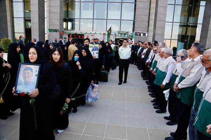 میزبانی آستان قدس از ۳۰۰ خانواده معظم شهدا و جانبازان لامرد
