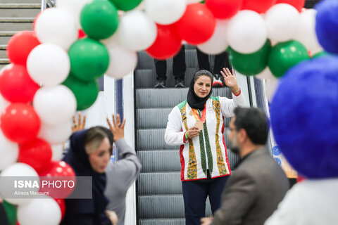 عکس | تصاویری از استقبال از کاروان مدال‌آوران پاراآسیایی
