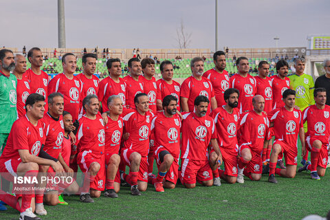 عکس | تصاویری از دیدار دوستانه تیم‌های منتخب دهه ۶۰ ایران و منتخب سیستان و بلوچستان