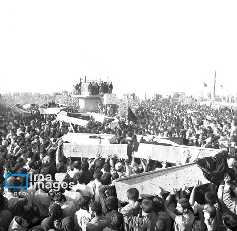 عکس | تصاویری از بمباران بهبهان؛ شهادت ۶۹ دانش‌آموز در آبان ۱۳۶۲