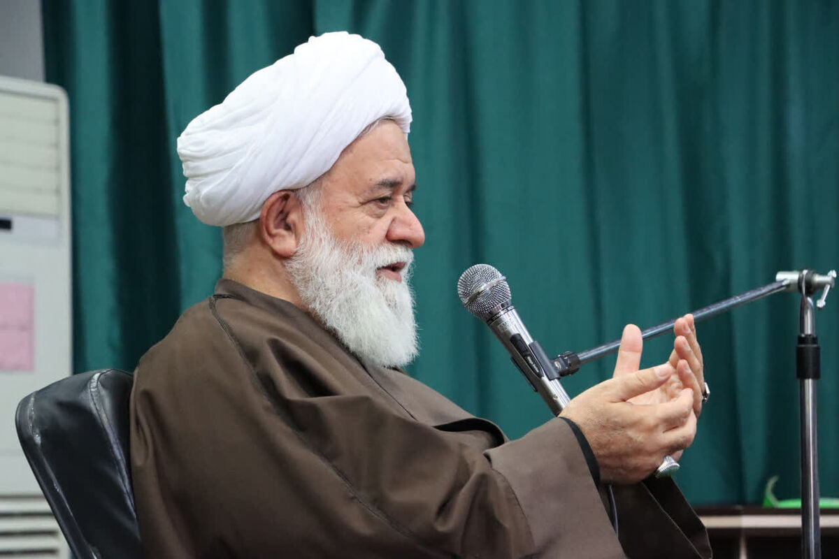 ساحت الهی، سرچشمه علم و معرفت است