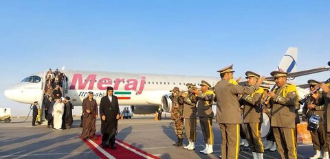 استقبال از ۳۰۰ نفر از شیوخ و سران عشایر عراق در مشهد مقدس