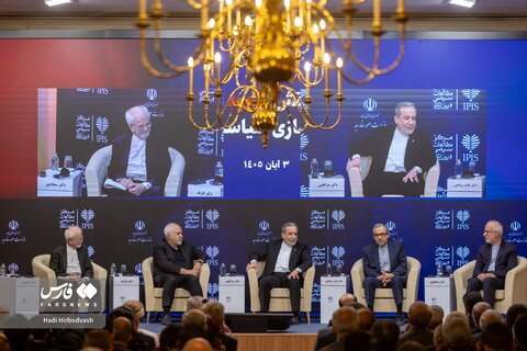 نشست تخصصی «نقش شهید کمال خرازی در اجماع سازی سیاست خارجی»