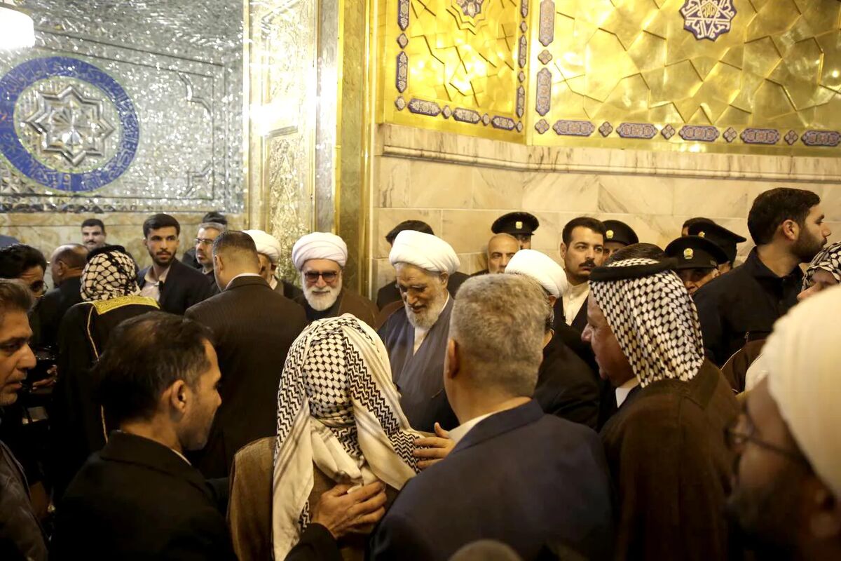 تولیت آستان قدس رضوی از شیوخ عشایر عراق در حرم مطهر رضوی استقبال کرد